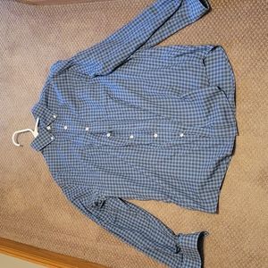 Croft and Barrow M button down